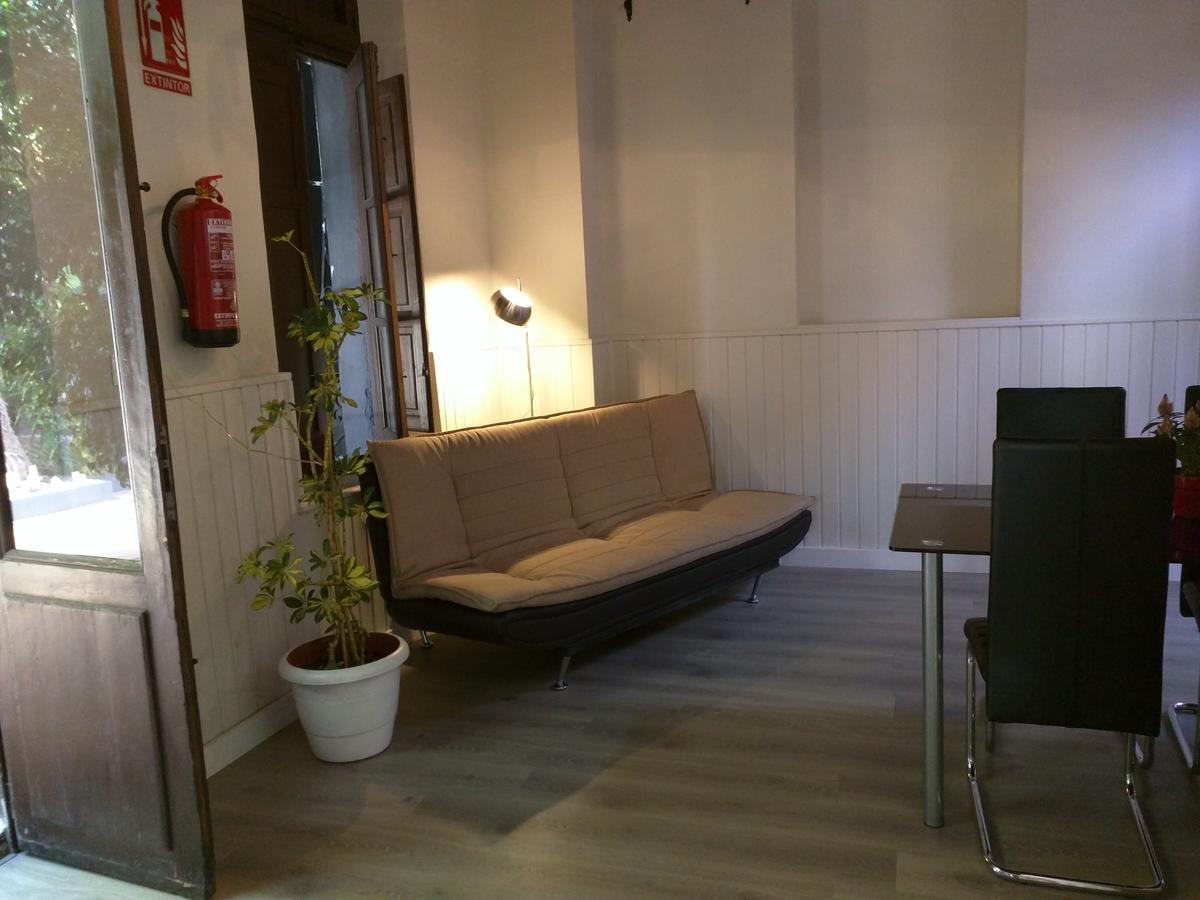 Nwt Paradise Urban Hostel Alicante Luaran gambar