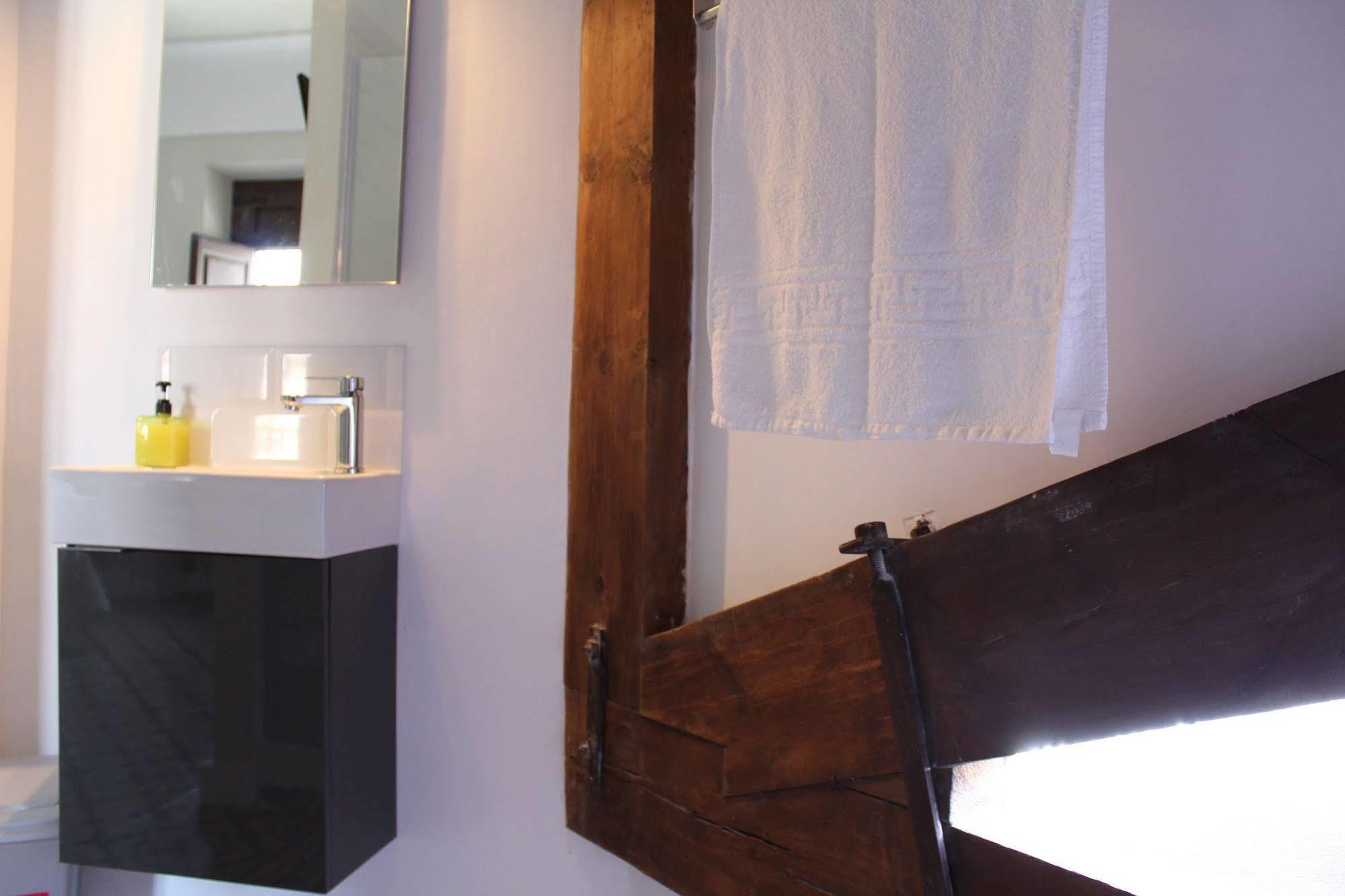 Nwt Paradise Urban Hostel Alicante Luaran gambar